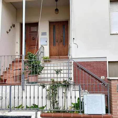 La Di Zio Claudio A - 6 Posti Letto Vada