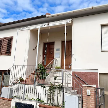 Holiday home La Di Zio Claudio A - 6 Posti Letto